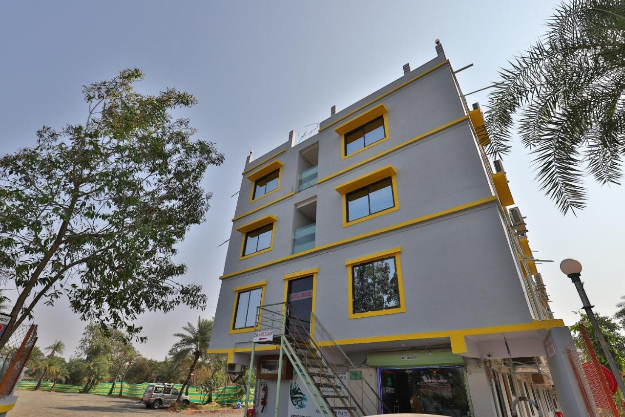 Oyo 24833 Hotel Silver Daman Extérieur photo
